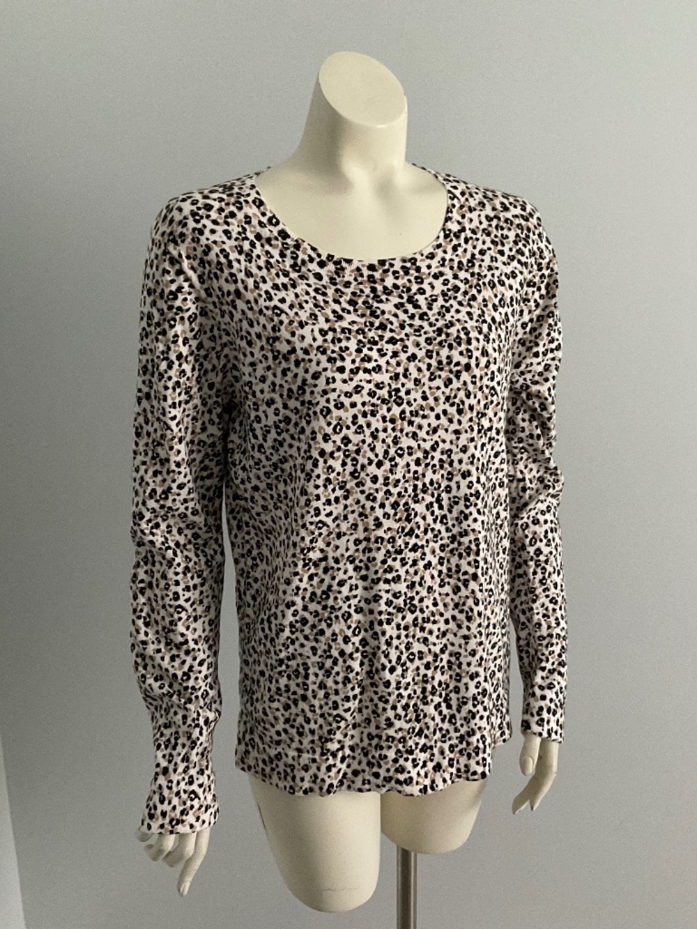 J Crew women’s top,L